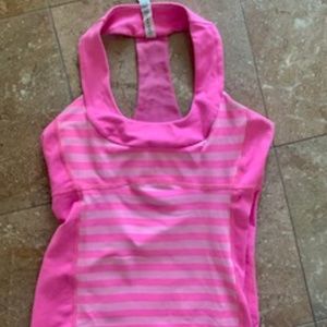 Lululemon Athletica tank top with built in bra